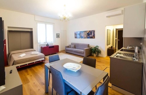 San Vincenzo Apartment | Niccolo Paganini Apartment