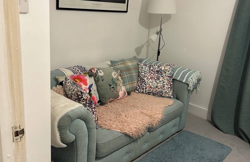 Wormholt and White City Apartment | Nice 1 bed flat close to central London. Shepherd’s Bush
