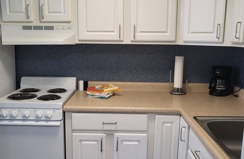 Atlantic Beach Apartment | Nice 1st floor studio a few steps to the beach with large pool at Bogue Shores.
