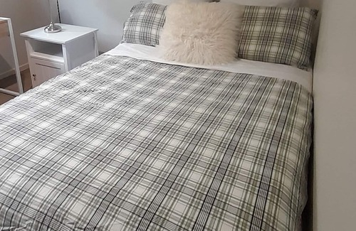 Officer House | Nice 2 bedrooms for 3 people