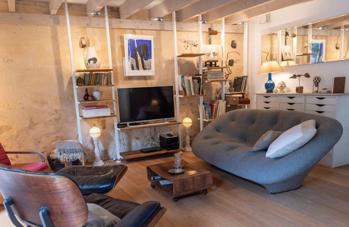 Saint Seurin - Fondaudege Apartment | Nice 70m² with garden near the Palais Gallien