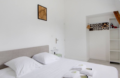 Saint-Maurice Pellevoisin Apartment | Nice and comfortable flat in Lille-Europe nearby the Old City - Welkeys