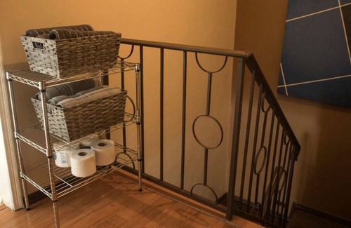 Juarez Municipality House | Nice and comfortable house near the consulate.
