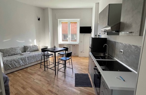 Casoretto Apartment | Nice and Comfy Apartment : Central Area of Milan