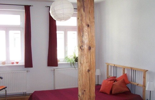 Neustadt Apartment | Nice and quiet apartment in a Wilhelminian style building, close to the center