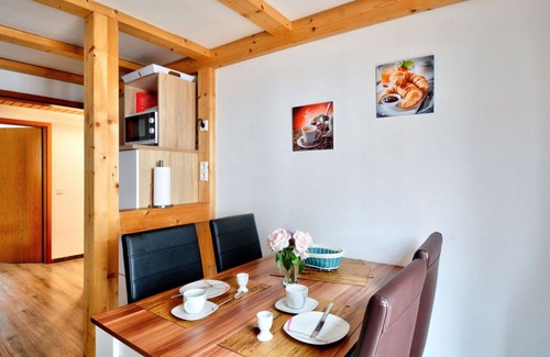 Schieder-Schwalenberg Apartment | Nice apartment for 4 guests with WIFI, TV, balcony and pets allowed