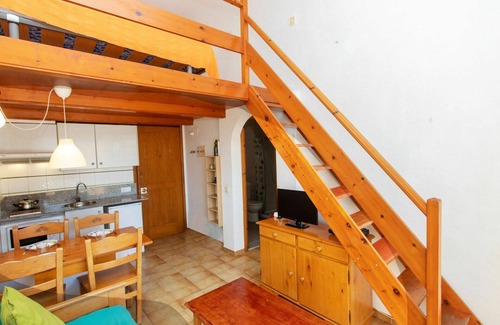 Els Griells Apartment | Nice apartment for 4 people with pool, A/C, WIFI, TV and terrace