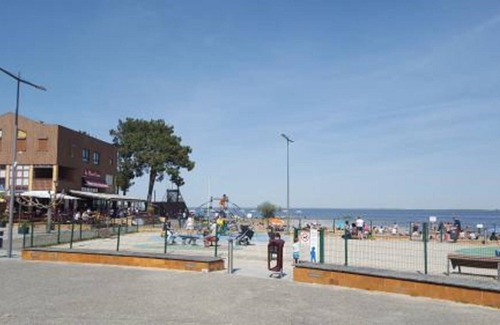 Carcans Apartment | Nice apartment on the first floor, in a quiet residence 400 m from the beach