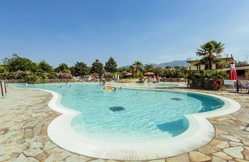 Pieve Vecchia Apartment | Nice apartment for 8 guests with A/C, WIFI, hot tub, pool, TV and terrace