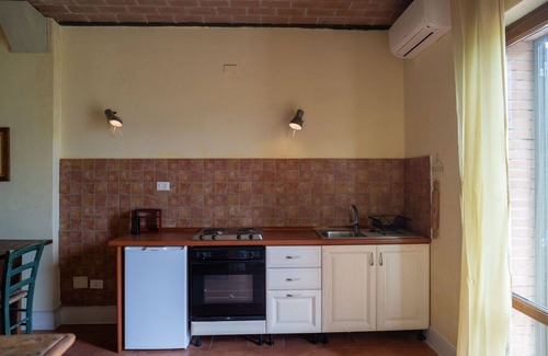 Villa Santa Maria Apartment | Nice apartment for 4 guests with pool, WIFI, A/C, TV, balcony, pets allowed and parking