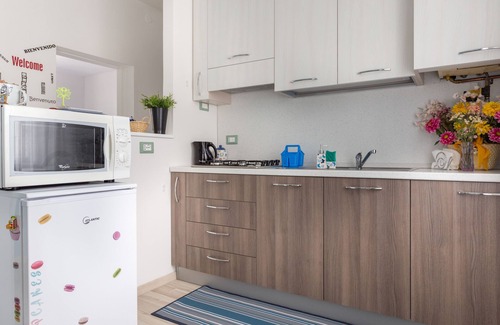 Mestre Apartment | Nice apartment connected to Venice with direct Tram every 10 min.