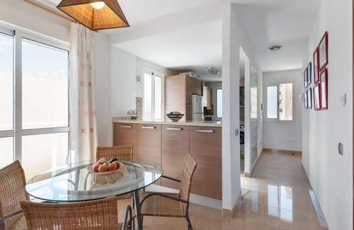 Roquetas de Mar Apartment | Nice apartment for 4 guests with A/C, WIFI, pool, TV, terrace and pets allowed