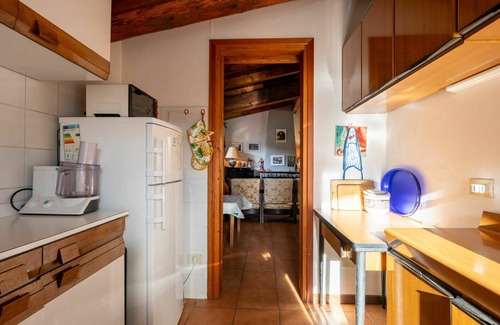 Castello Apartment | Nice apartment for 6 people with WIFI, TV, balcony, pets allowed and parking