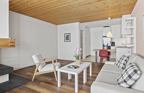 Parpan Apartment | Nice apartment for 2 guests with WIFI, TV and balcony