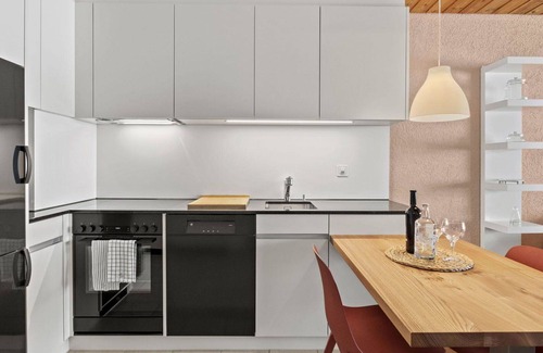 Parpan Apartment | Nice apartment for 2 guests with WIFI, TV and balcony