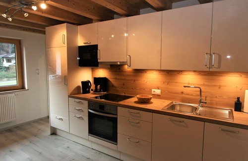 Fuegenberg Apartment | Nice apartment for 2 guests with WIFI, TV, balcony and parking