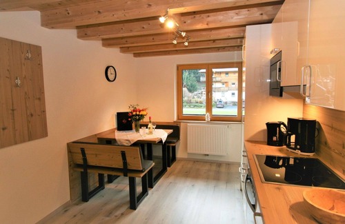 Fuegenberg Apartment | Nice apartment for 2 guests with WIFI, TV, balcony and parking