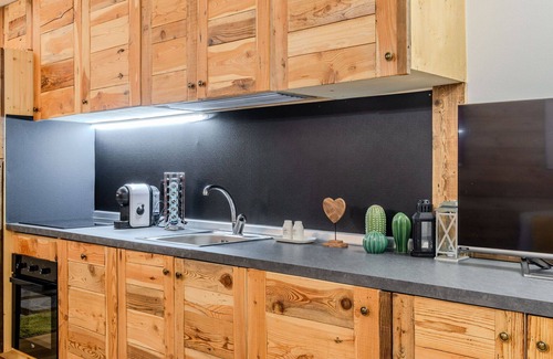 Pinzolo Apartment | Nice apartment for 2 people with WIFI, TV and parking