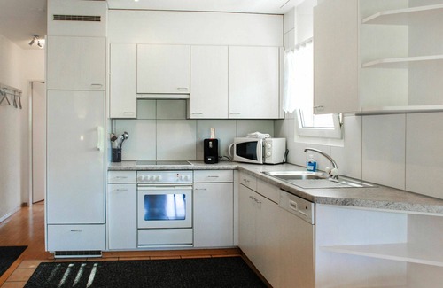 Caslano Apartment | Nice apartment for 4 guests with pool, WIFI, TV, patio, pets allowed and parking