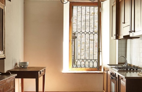 Capolona Apartment | Nice apartment for 4 guests with pool, WIFI, TV, patio, pets allowed and parking, close to Arezzo