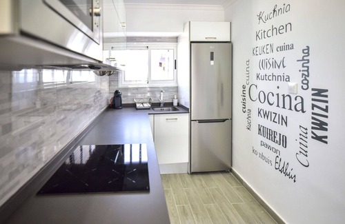 Les Deveses Apartment | Nice apartment for 4 guests with WIFI, A/C and TV