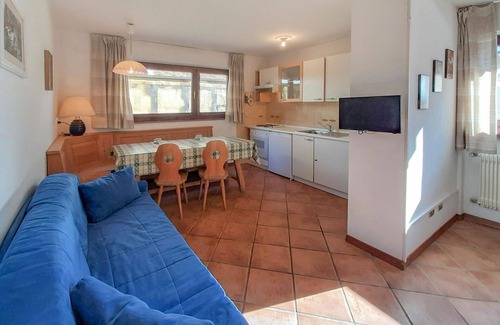 Alba Apartment | Nice apartment for 4 people with TV and pets allowed