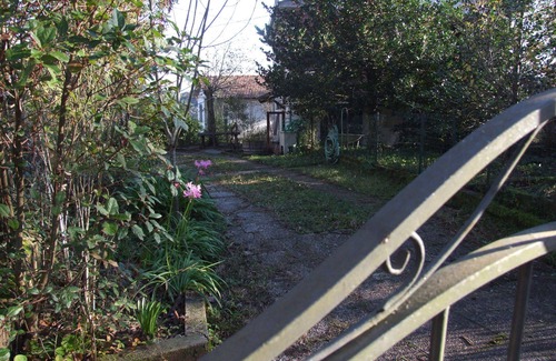 Sassetta Apartment | Nice apartment for 4 people with WIFI, TV and balcony
