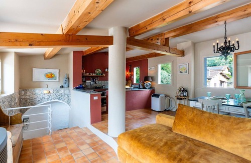 Airole Apartment | Nice apartment for 4 people with WIFI, A/C, terrace, pets allowed, panoramic view and parking