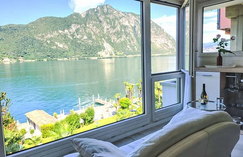Bigogno Apartment | Nice apartment for 5 people with WIFI, A/C, pool, TV, balcony, panoramic view and parking