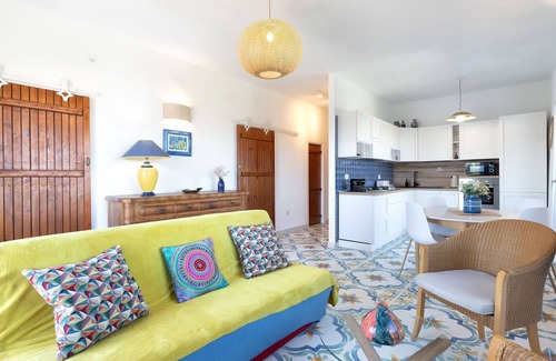 Eden Beach Apartment | Nice apartment for 5 people with A/C, TV and patio