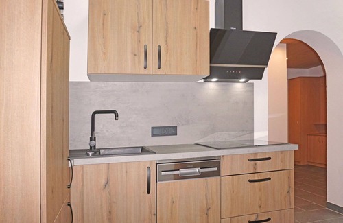 Flirsch Apartment | Nice apartment for 6 guests with WIFI, TV, patio and parking