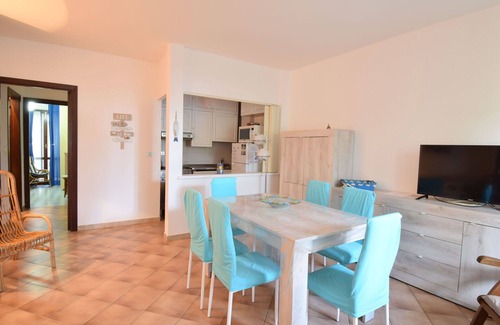Fertilia Apartment | Nice apartment for 6 guests with A/C, TV, pets allowed and parking