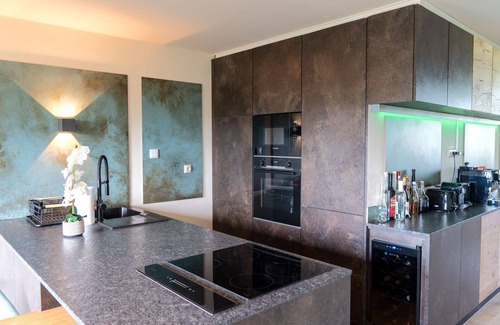Strobl Apartment | Nice apartment for 6 guests with WIFI, TV and terrace