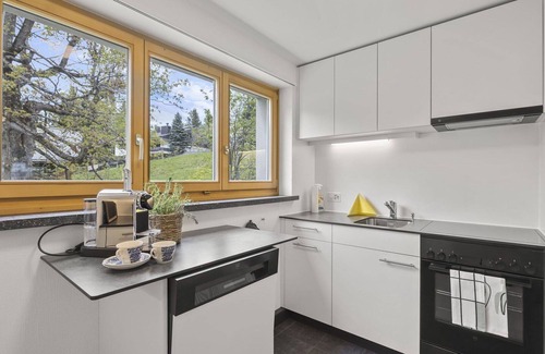 Parpan Apartment | Nice apartment for 6 guests with WIFI, TV and balcony