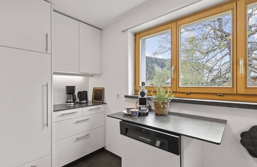 Parpan Apartment | Nice apartment for 6 guests with WIFI, TV and balcony