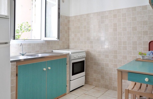 Pineto Apartment | Nice apartment for 6 guests with WIFI, A/C, TV, terrace, pets allowed and parking
