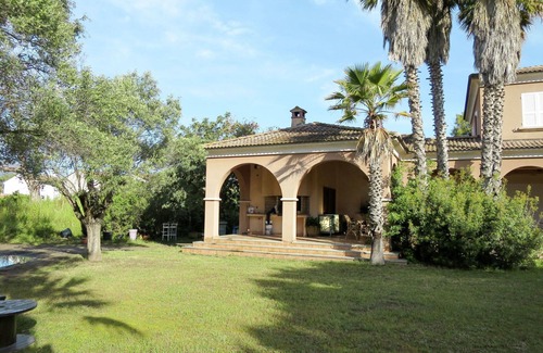 Pineto Apartment | Nice apartment for 6 guests with WIFI, A/C, TV, terrace, pets allowed and parking