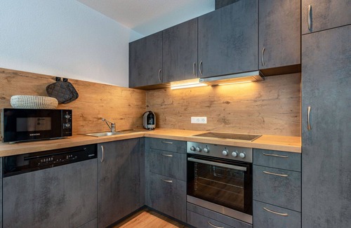 See Apartment | Nice apartment for 8 people with WIFI, TV and balcony