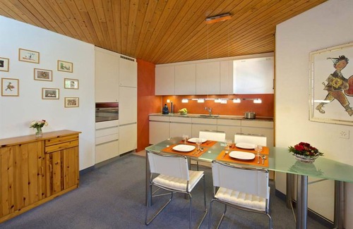 Lenzerheide Apartment | Nice apartment for 4 guests with TV and balcony
