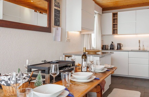 Val d'Illiez Apartment | Nice apartment for 10 people with WIFI, TV, balcony, panoramic view and parking