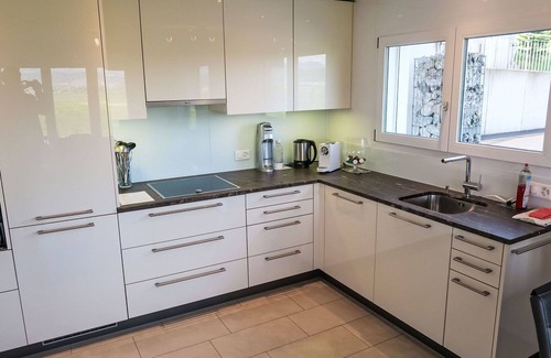 Reichenburg Apartment | Nice apartment for 2 guests with WIFI, TV, terrace, panoramic view and parking