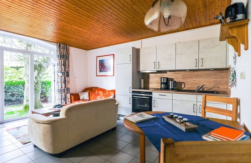 Oberndorf Apartment | Nice apartment for 2 people with WIFI, TV, patio, pets allowed and parking