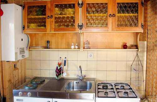Quetzin Apartment | Nice apartment for 5 guests with WIFI, TV, terrace, pets allowed and parking