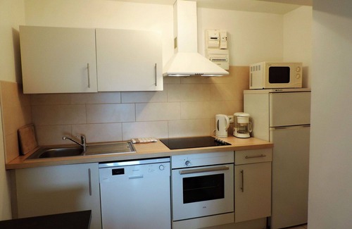 Partinello Apartment | Nice apartment for 4 people with WIFI, A/C, TV, patio, pets allowed and panoramic view
