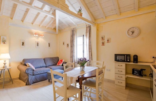 Saint-Jean Apartment | Nice apartment for 4 people with A/C, WIFI, TV and terrace