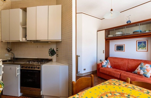 Ospedaletti Apartment | Nice apartment for 5 guests with WIFI, terrace and pets allowed