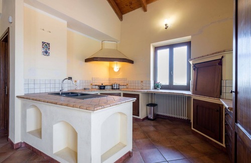 Mombaruzzo Apartment | Nice apartment for 12 guests with WIFI, pool, TV, balcony, pets allowed and parking