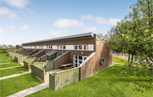 Bork Havn Apartment | Nice Apartment In Hemmet With Sauna