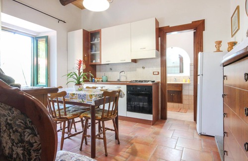 Serramezzana Apartment | Nice apartment in Serramezzana with WiFi