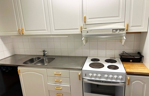 Motala Apartment | Nice apartment in Motala near Motala Ström and the center | SE10018